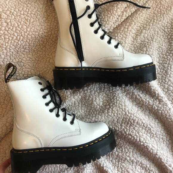 BRAND NEW White leather Jadon Doc martens - Picture 3 of 5
